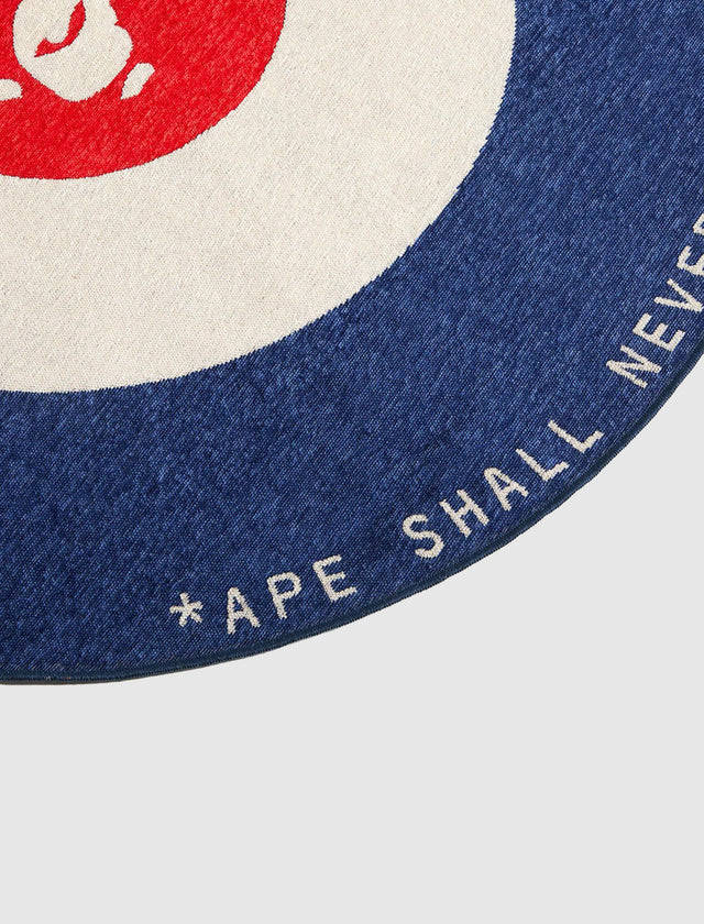 APE-ZIELTEPPICH
