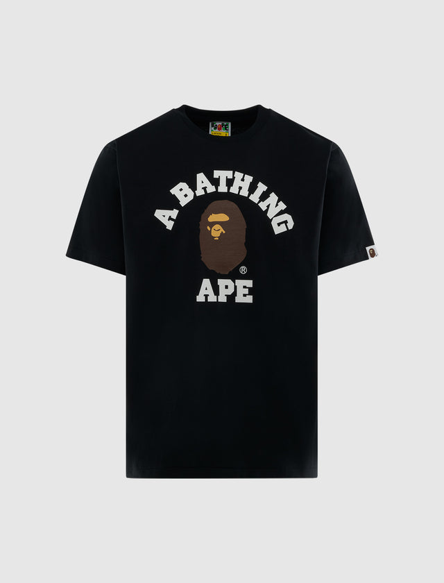 COLLEGE-T-SHIRT