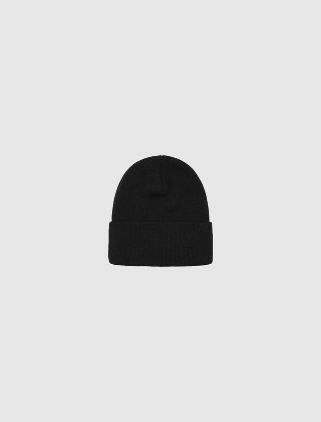 BEANIE MIT UMGEKLAPPTEM RAND