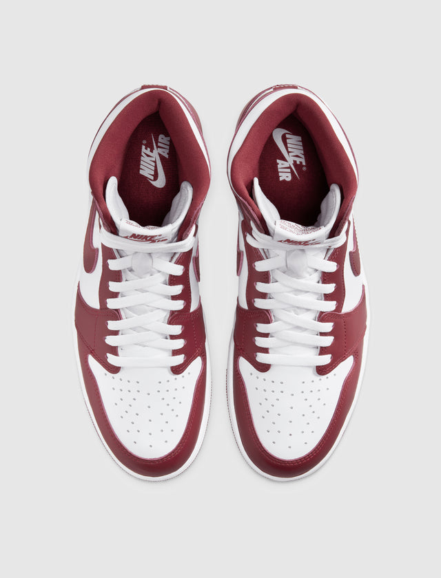 AIR JORDAN 1 RETRO HIGH OG „TEAM RED“