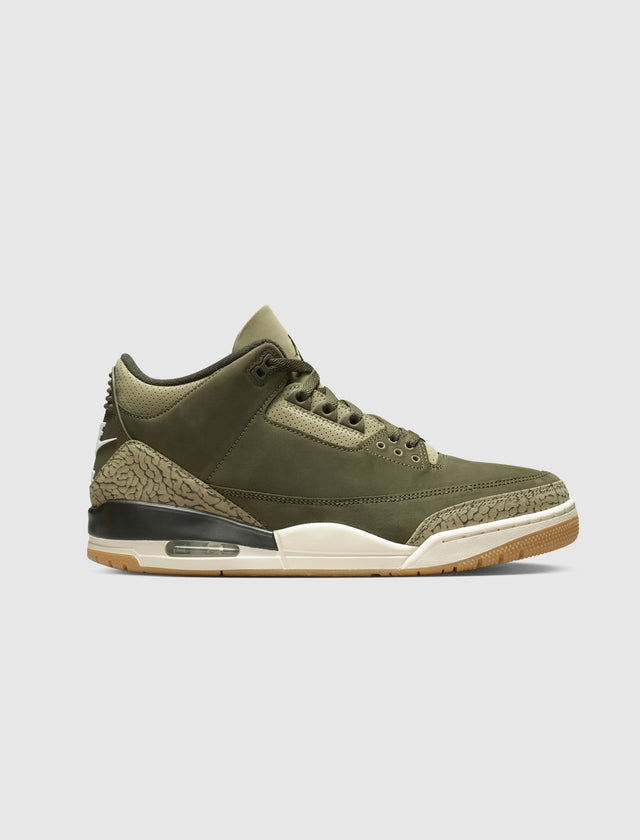 AIR JORDAN 3 RETRO "FAMILY AFFAIR"