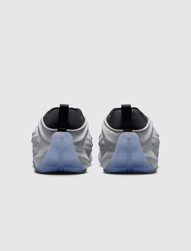 WOMEN'S FIRST SIGHT SHADOW "METALLIC SILVER"