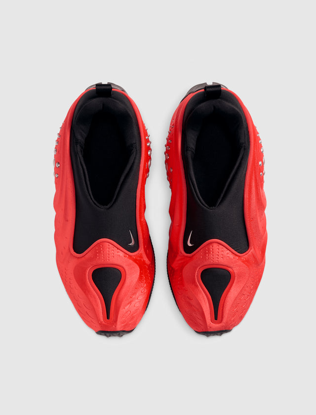 WOMEN'S NIKE FIRST SIGHT SHADOW