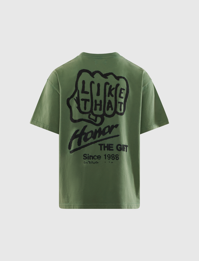 そのTシャツいいね