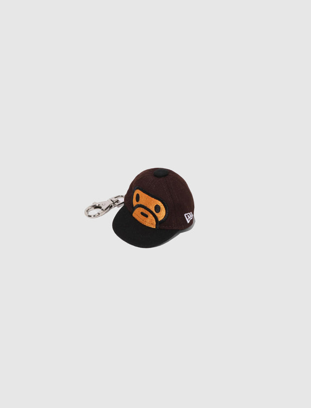 MILO FACE NEW ERA CAP KEYCHAIN