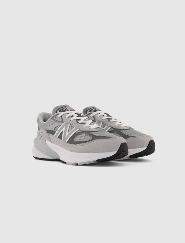 990V6 "GRAU" GS