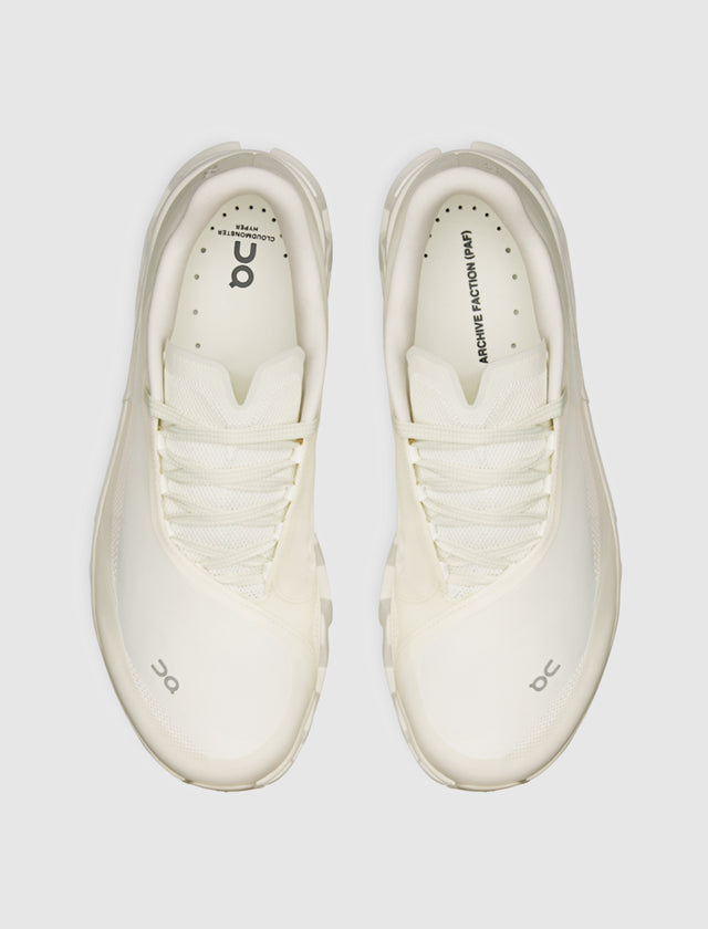POST ARCHIVE FACTION X CLOUDMONSTER HYPER „WHITE“