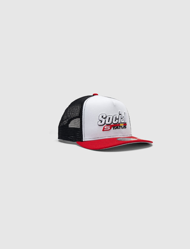 950AF CURVE SS TRUCKER CAP