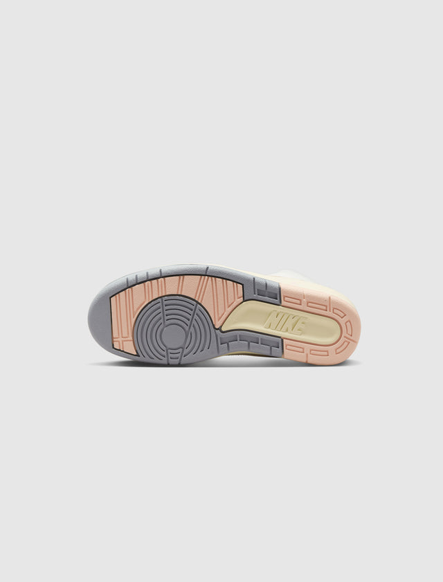 WOMEN'S AIR JORDAN 2 RETRO "MUSLIN"