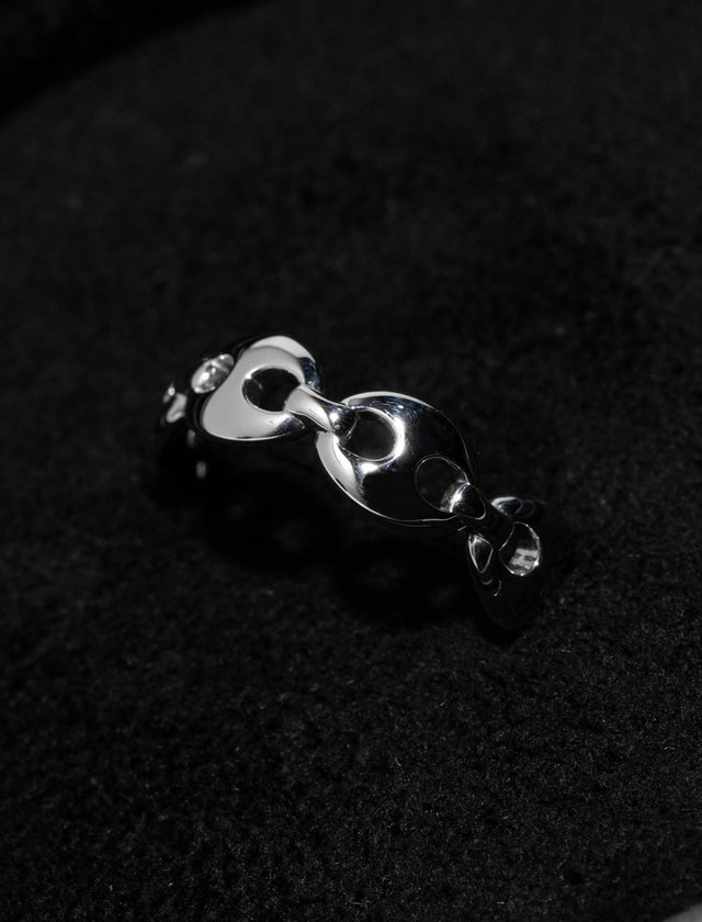 SILVER BEAN RING
