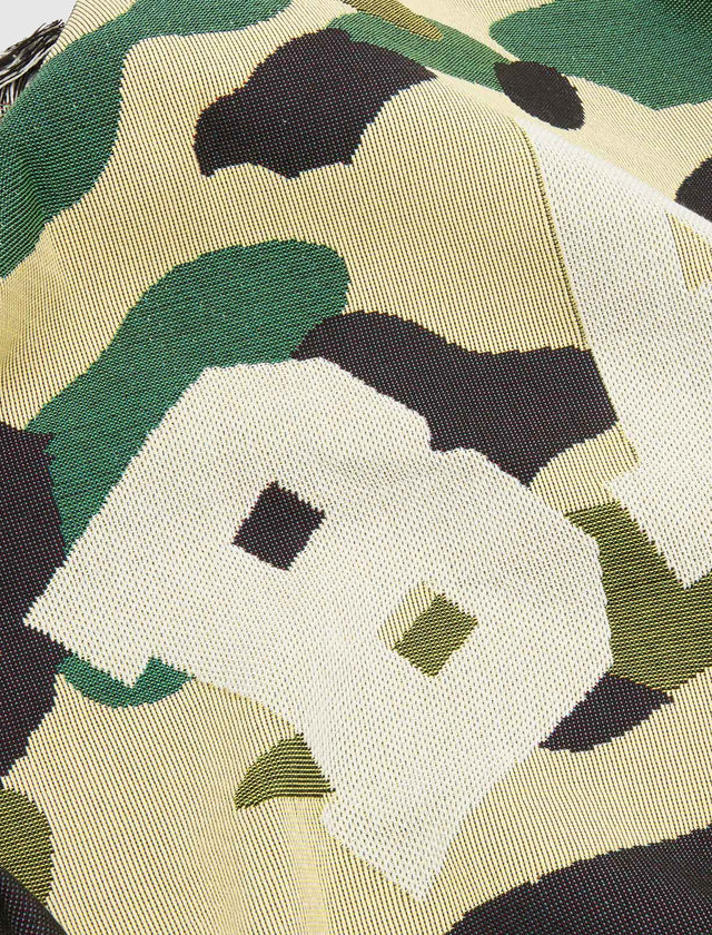 CAMO BLANKET