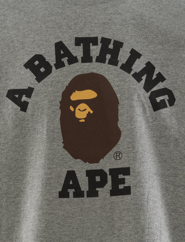 COLLEGE-T-SHIRT