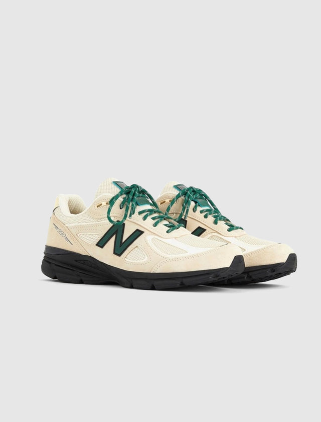 990 V4 "MACADAMIA NUSS"