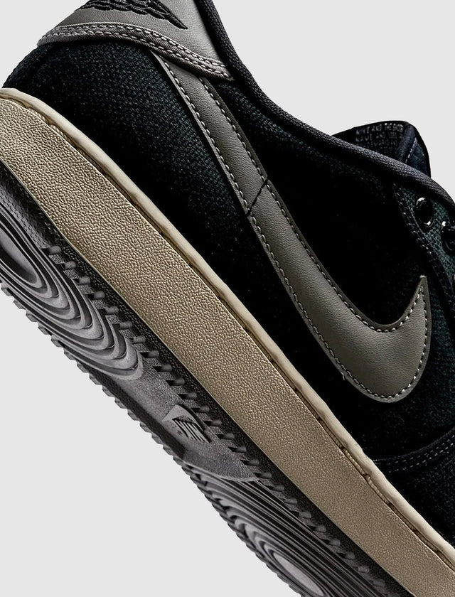 エア ジョーダン 1 KO LOW "SHADOW"