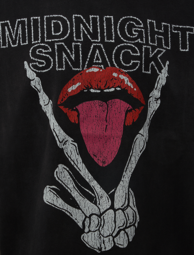 MIDNIGHT SNACK TEE