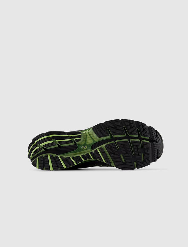 1890 „FADED BLACK/ UTILITY GREEN“