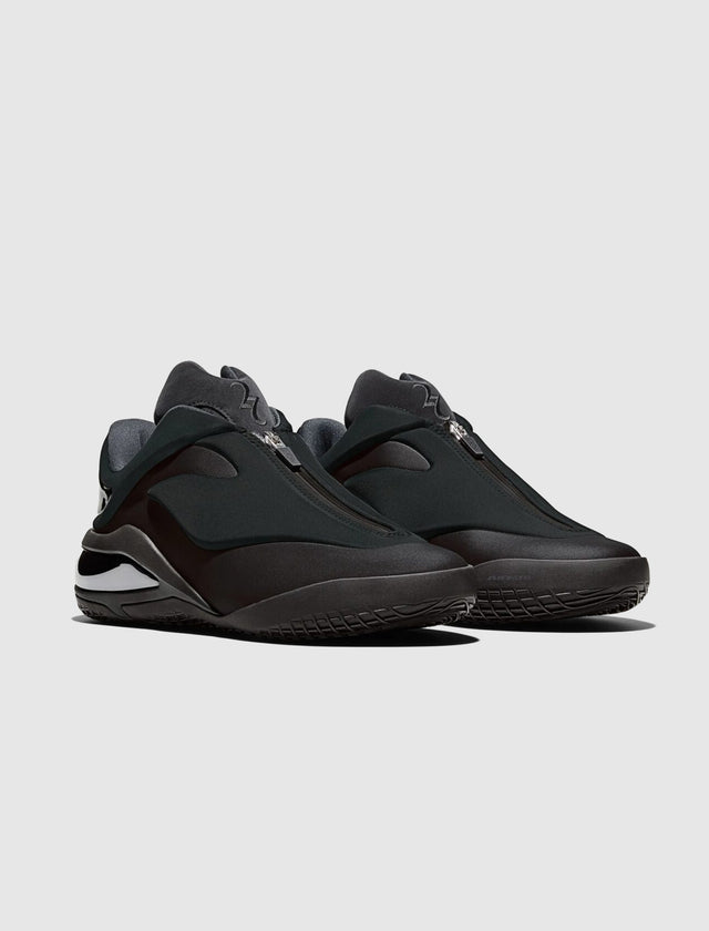 SHAI 001  "CHARM BLACK"
