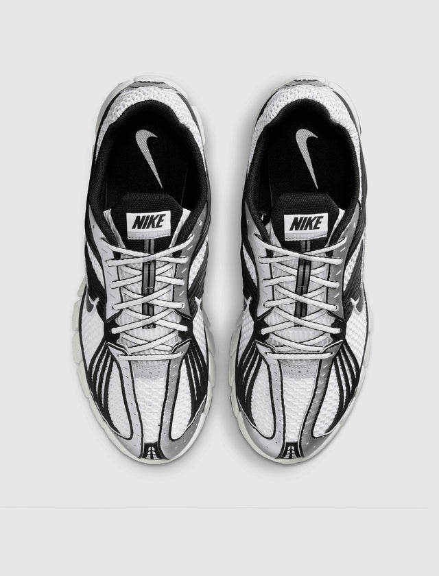 ZOOM SKYLON 11 „SUMMIT WHITE/METALLIC SILVER/BLACK“