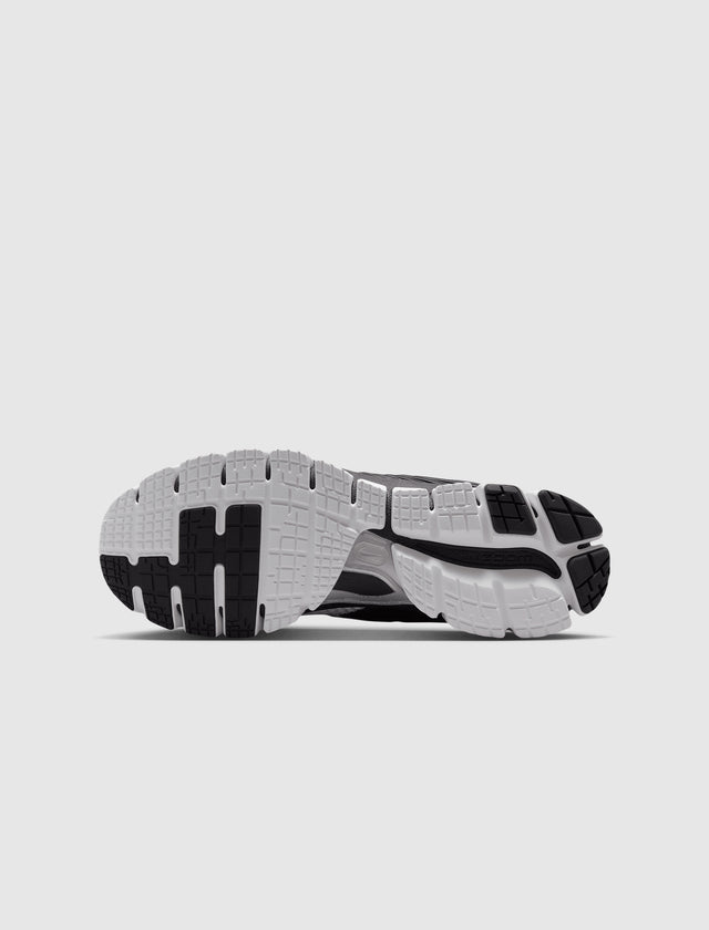 ZOOM SKYLON 11 „SUMMIT WHITE/METALLIC SILVER/BLACK“