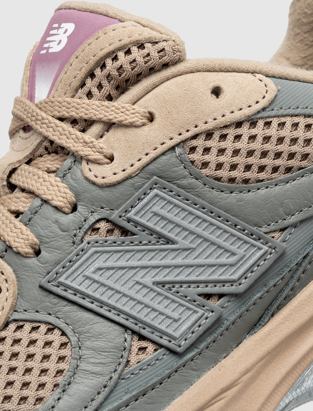 TWG NEW BALANCE 2010 "OSTRICH"